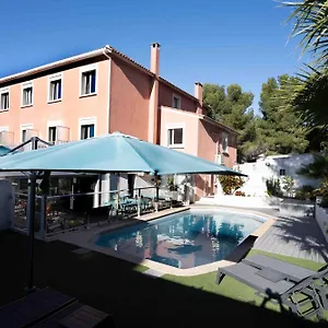 3* Szálloda La Tuiliere